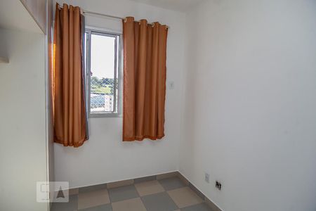 Quarto 1 de apartamento para alugar com 2 quartos, 47m² em Pechincha, Rio de Janeiro