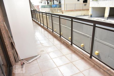 Apartamento à venda com 129m², 4 quartos e 2 vagasSacada