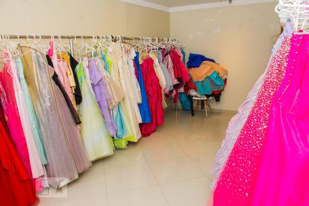 Casa à venda com 480m², 4 quartos e 3 vagas suite 3