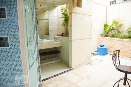 Casa à venda com 480m², 4 quartos e 3 vagasbanheiro da sauna