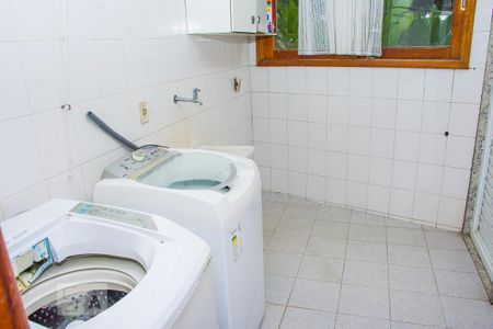 Casa à venda com 480m², 4 quartos e 3 vagasDetalhe da area de serviço