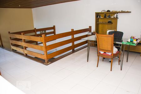 Casa à venda com 480m², 4 quartos e 3 vagasSala 2