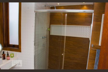 Casa à venda com 480m², 4 quartos e 3 vagassuite 2