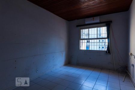 Casa à venda com 115m², 2 quartos e 4 vagasMezanino