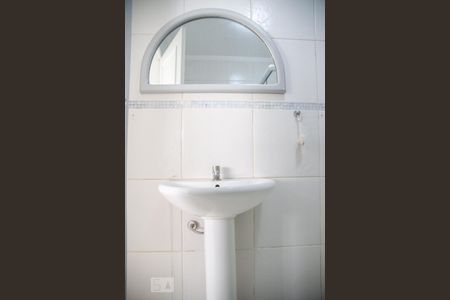 Banheiro de casa para alugar com 1 quarto, 30m² em Santa Paula, São Caetano do Sul