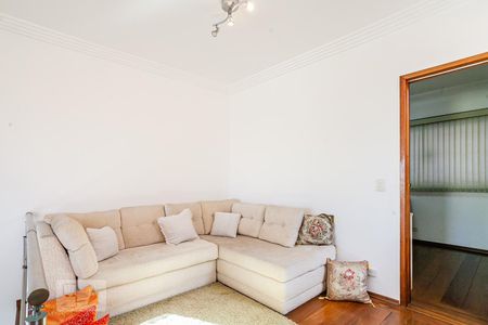 Casa à venda com 254m², 3 quartos e 3 vagasSala com Lareira