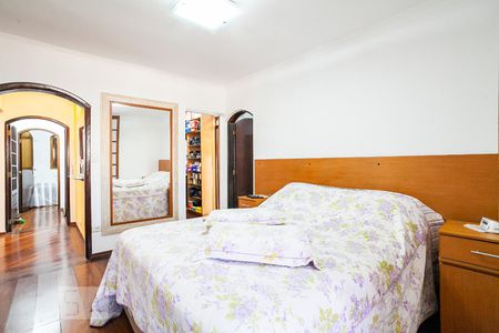 Casa à venda com 254m², 3 quartos e 3 vagasSuíte Master