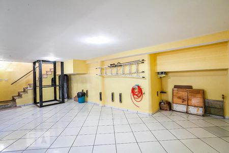 Casa à venda com 254m², 3 quartos e 3 vagasGaragem