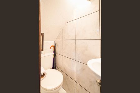 Casa à venda com 254m², 3 quartos e 3 vagasBanheiro da Garagem