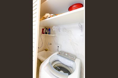 Apartamento à venda com 50m², 1 quarto e 1 vaga Apartamento à venda com 50m², 1 quarto e 1 vagaÁrea de Serviço