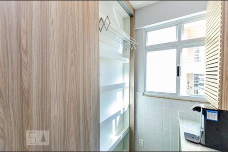 Apartamento à venda com 50m², 1 quarto e 1 vaga Apartamento à venda com 50m², 1 quarto e 1 vagaCozinha - Armários