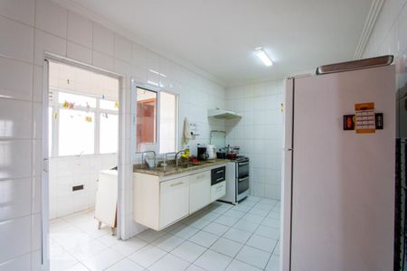 Apartamento à venda com 102m², 3 quartos e 2 vagasCozinha