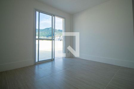Apartamento à venda com 355m², 4 quartos e 2 vagas Apartamento à venda com 355m², 4 quartos e 2 vagasSuíte 4