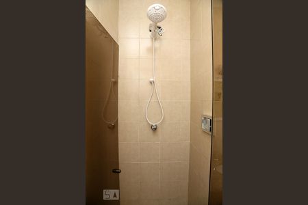 Casa à venda com 210m², 3 quartos e 2 vagasBanheiro Social