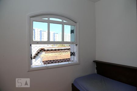 Casa à venda com 210m², 3 quartos e 2 vagasQuarto 2