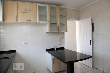 Casa à venda com 210m², 3 quartos e 2 vagasCozinha