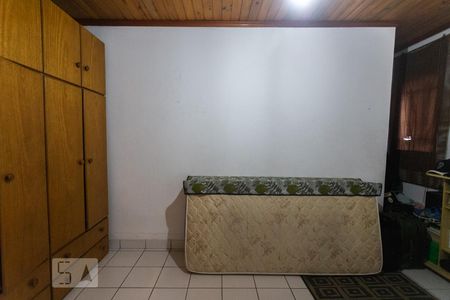 Casa à venda com 120m², 4 quartos e 2 vagas Casa à venda com 120m², 4 quartos e 2 vagasQuarto 4 - Suíte