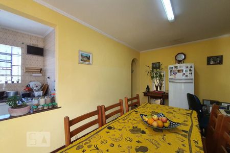 Casa à venda com 216m², 2 quartos e 1 vagaCozinha