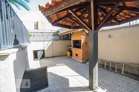 Apartamento à venda com 110m², 3 quartos e 2 vagas Apartamento à venda com 110m², 3 quartos e 2 vagasÁrea comum - Churrasqueira