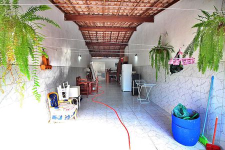 Casa para alugar com 206m², 3 quartos e 1 vagaQuintal