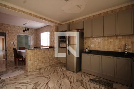 Casa à venda com 511m², 3 quartos e 7 vagasCozinha