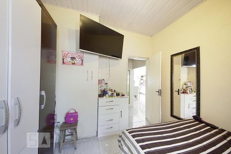 Casa à venda com 80m², 2 quartos e 2 vagasQuarto 1