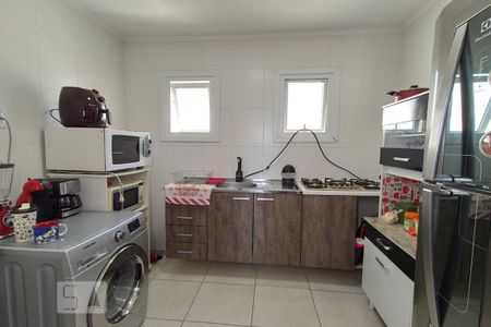 Apartamento à venda com 52m², 2 quartos e 1 vaga Apartamento à venda com 52m², 2 quartos e 1 vagaCozinha e Área de Serviço