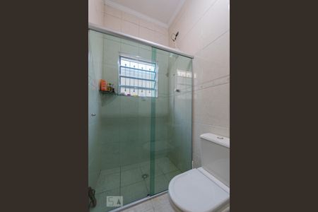 Casa à venda com 226m², 3 quartos e 4 vagas Casa à venda com 226m², 3 quartos e 4 vagasBanheiro