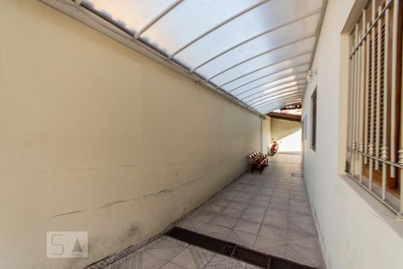 Casa à venda com 226m², 3 quartos e 4 vagas Casa à venda com 226m², 3 quartos e 4 vagasQuintal
