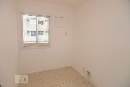 Quarto 1 de apartamento para alugar com 3 quartos, 68m² em Pechincha, Rio de Janeiro