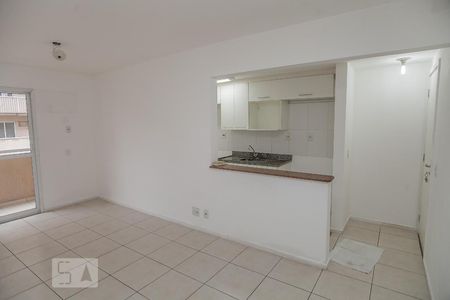Sala de apartamento para alugar com 3 quartos, 68m² em Pechincha, Rio de Janeiro
