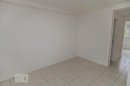 Sala de apartamento para alugar com 3 quartos, 68m² em Pechincha, Rio de Janeiro