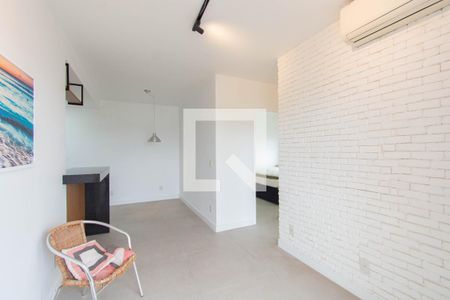 Sala/Cozinha de apartamento à venda com 2 quartos, 55m² em Igara, Canoas
