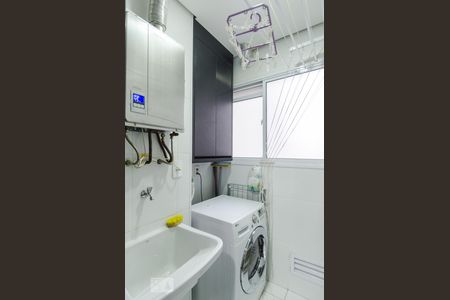 Apartamento à venda com 82m², 2 quartos e 1 vaga Apartamento à venda com 82m², 2 quartos e 1 vagaÁrea de serviço