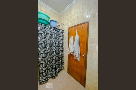 Casa à venda com 220m², 3 quartos e 2 vagasBanheiro