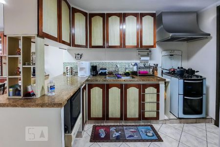 Apartamento à venda com 228m², 4 quartos e 3 vagas Apartamento à venda com 228m², 4 quartos e 3 vagasCozinha