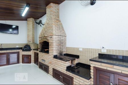 Apartamento à venda com 228m², 4 quartos e 3 vagas Apartamento à venda com 228m², 4 quartos e 3 vagasÁrea Comum