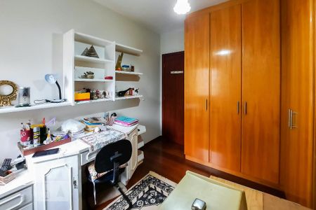 Apartamento à venda com 228m², 4 quartos e 3 vagas Apartamento à venda com 228m², 4 quartos e 3 vagasQuarto 1