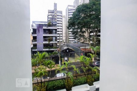 Apartamento à venda com 228m², 4 quartos e 3 vagas Apartamento à venda com 228m², 4 quartos e 3 vagasVista do Quarto 1