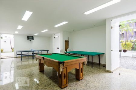 Apartamento à venda com 228m², 4 quartos e 3 vagas Apartamento à venda com 228m², 4 quartos e 3 vagasÁrea Comum