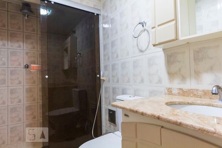 Banheiro de apartamento para alugar com 2 quartos, 70m² em Vila Alexandria, São Paulo