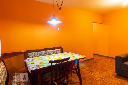 Sala de apartamento para alugar com 2 quartos, 70m² em Vila Alexandria, São Paulo