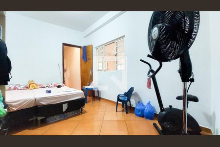Casa à venda com 430m², 3 quartos e 2 vagas