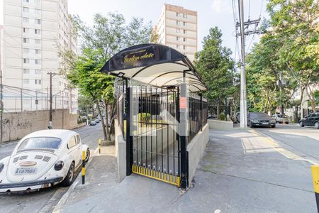 Apartamento à venda com 51m², 2 quartos e 1 vaga Apartamento à venda com 51m², 2 quartos e 1 vagaFachada