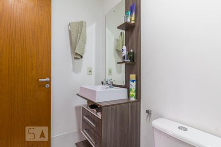 Apartamento à venda com 57m², 2 quartos e 1 vaga Apartamento à venda com 57m², 2 quartos e 1 vagaBanheiro