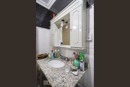 Apartamento à venda com 197m², 4 quartos e 1 vagaBanheiro 2