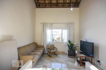 Sala de casa para alugar com 4 quartos, 290m² em Jardim Catanduva, São Paulo
