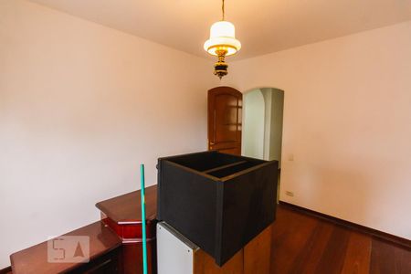 Apartamento para alugar com 150m², 5 quartos e 2 vagasEscritório 2