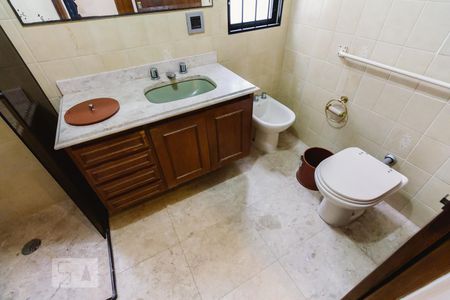 Apartamento para alugar com 150m², 5 quartos e 2 vagasBanheiro 1