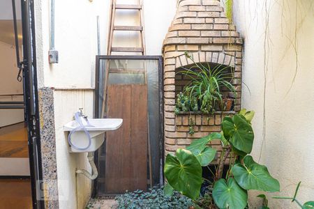 Casa à venda com 230m², 4 quartos e 3 vagasChurrasqueira